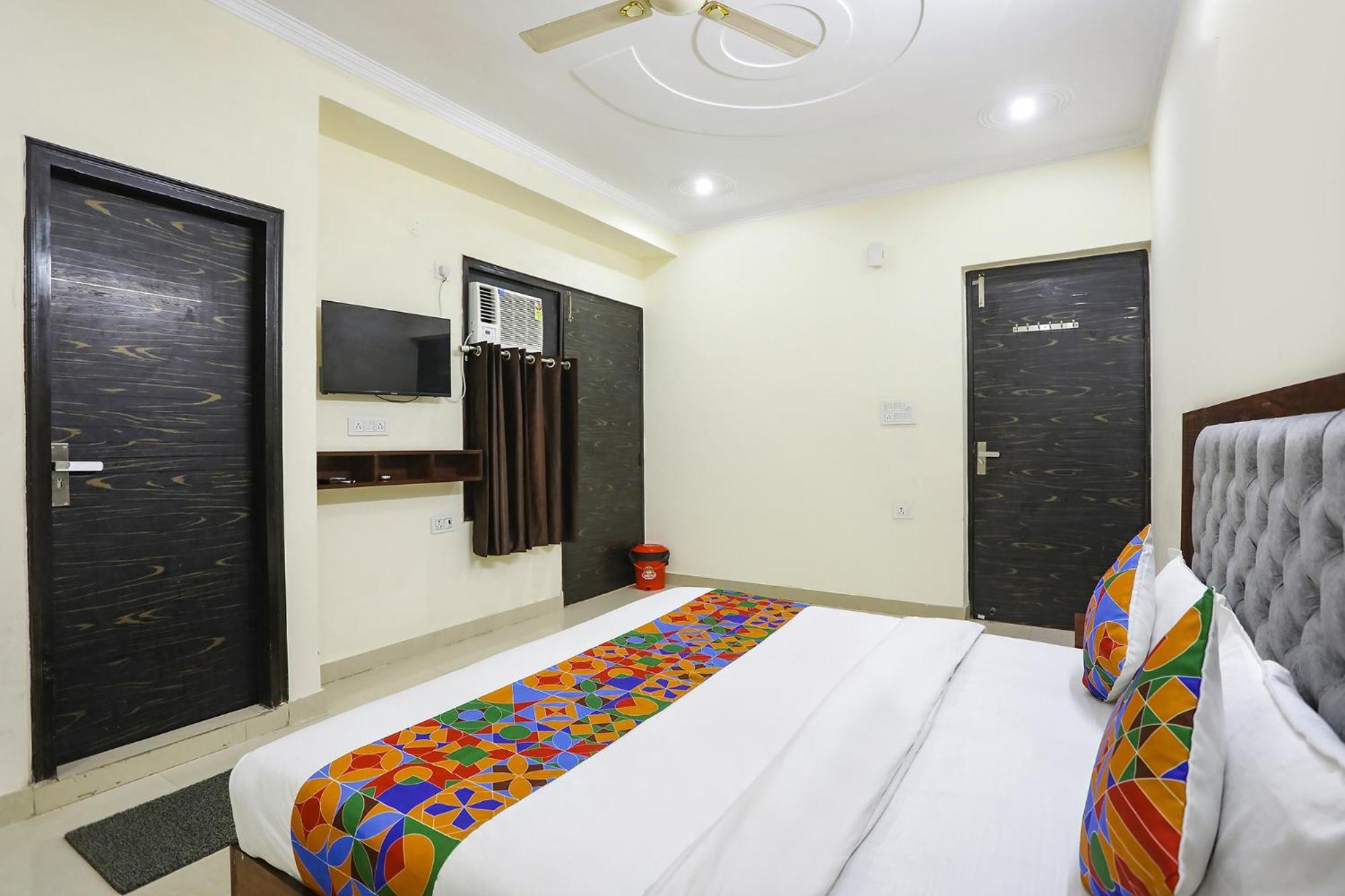 Fabexpress Asp Royal Residency Inn- Janakpuri Делхи Екстериор снимка
