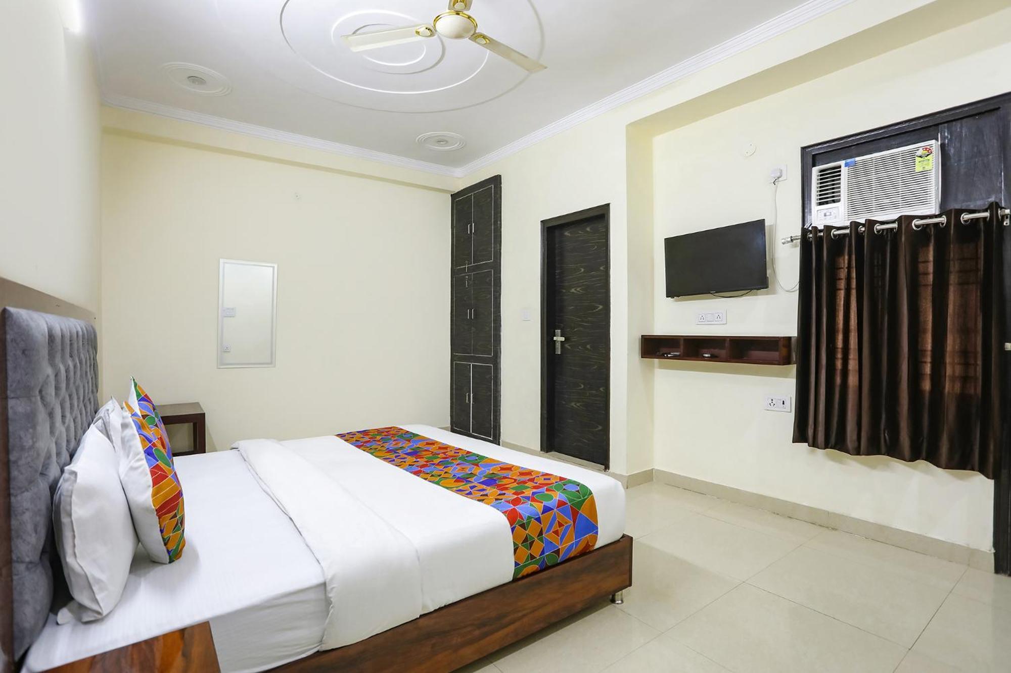 Fabexpress Asp Royal Residency Inn- Janakpuri Делхи Екстериор снимка