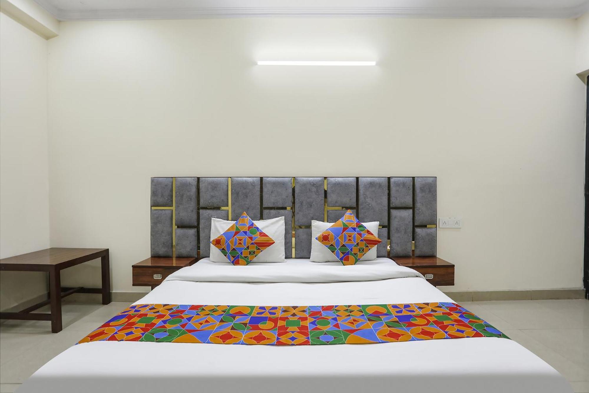 Fabexpress Asp Royal Residency Inn- Janakpuri Делхи Екстериор снимка